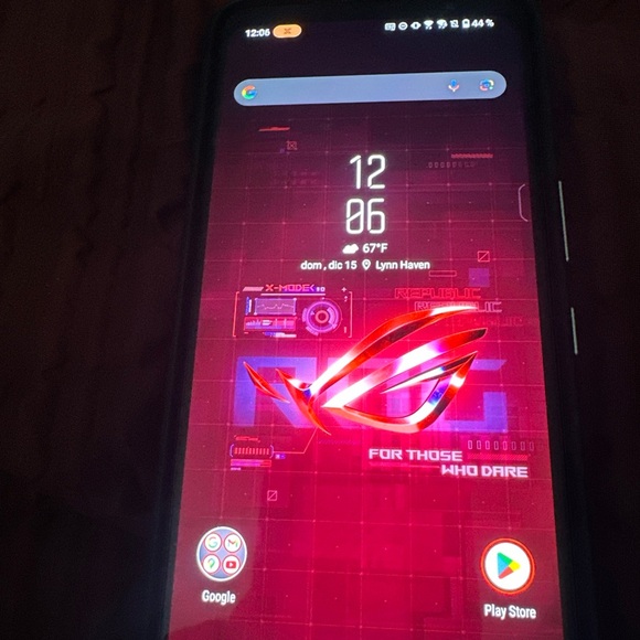 USED - Asus ROG Phone 6 Ai2201
512GB 16GB RAM Gaming (Factory
Unlocked) 50MP - Picture 2 of 5
